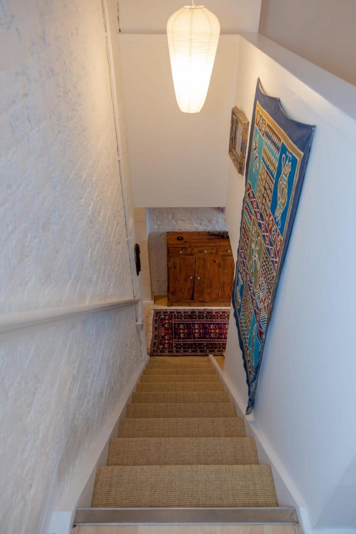 Charming 1 Bedroom Apartment In Old School House London Bagian luar foto